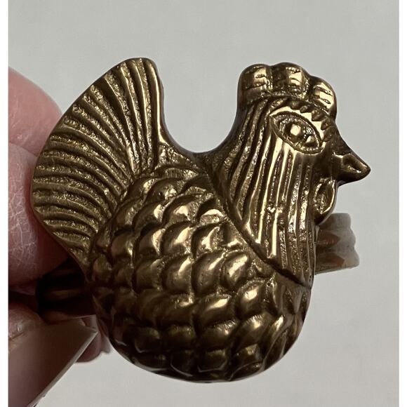Park Designs French Hen Chicken Antique Brass Napkin Rings Set of 4 EUC - Picture 3 of 6